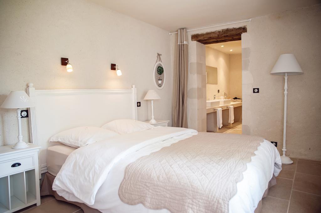 Les Champs De Provence Bed & Breakfast La Baume-de-Transit Екстериор снимка